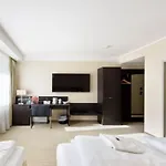호텔 암 칼스토르 3*